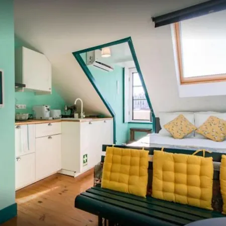 Heart - By Lovelystay * リスボン