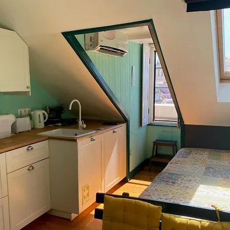 Heart - By Lovelystay Apartman Lisboa